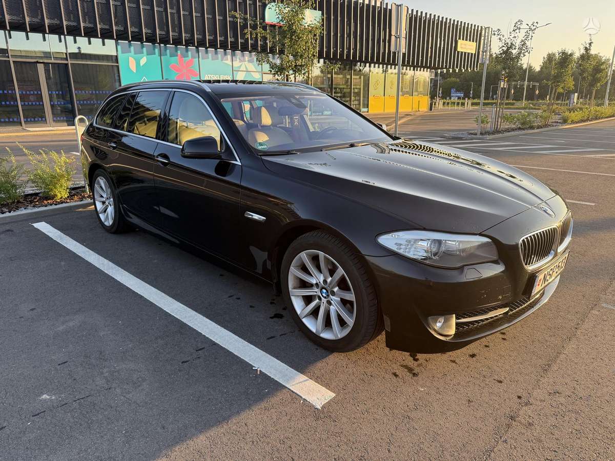 BMW 530, 3.0 l., Универсал