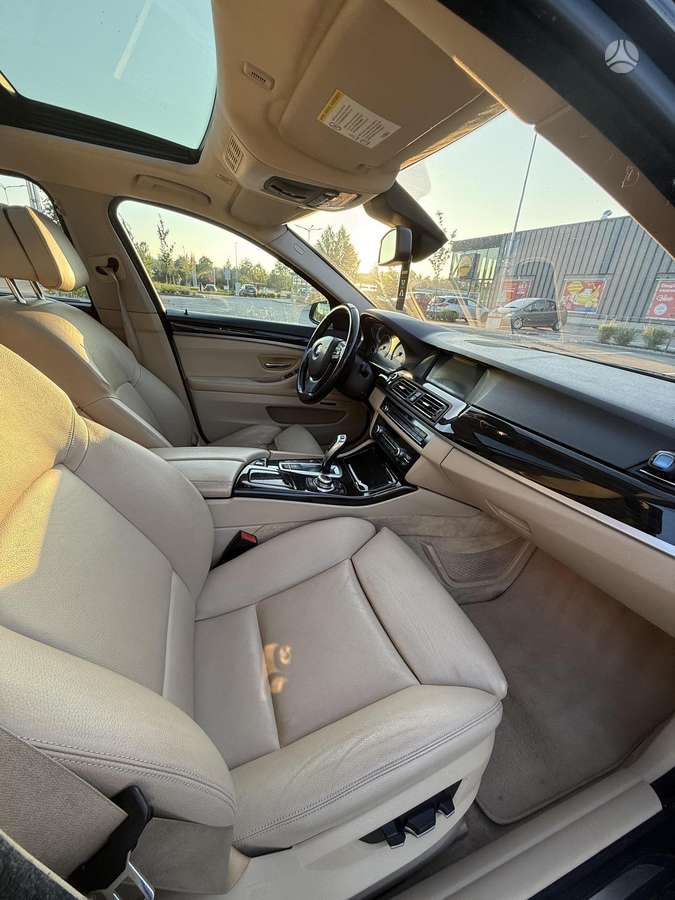 BMW 530, 3.0 l., wagon