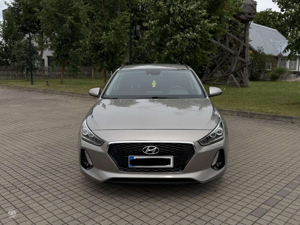 Hyundai i30, 1.6 l., hatchback