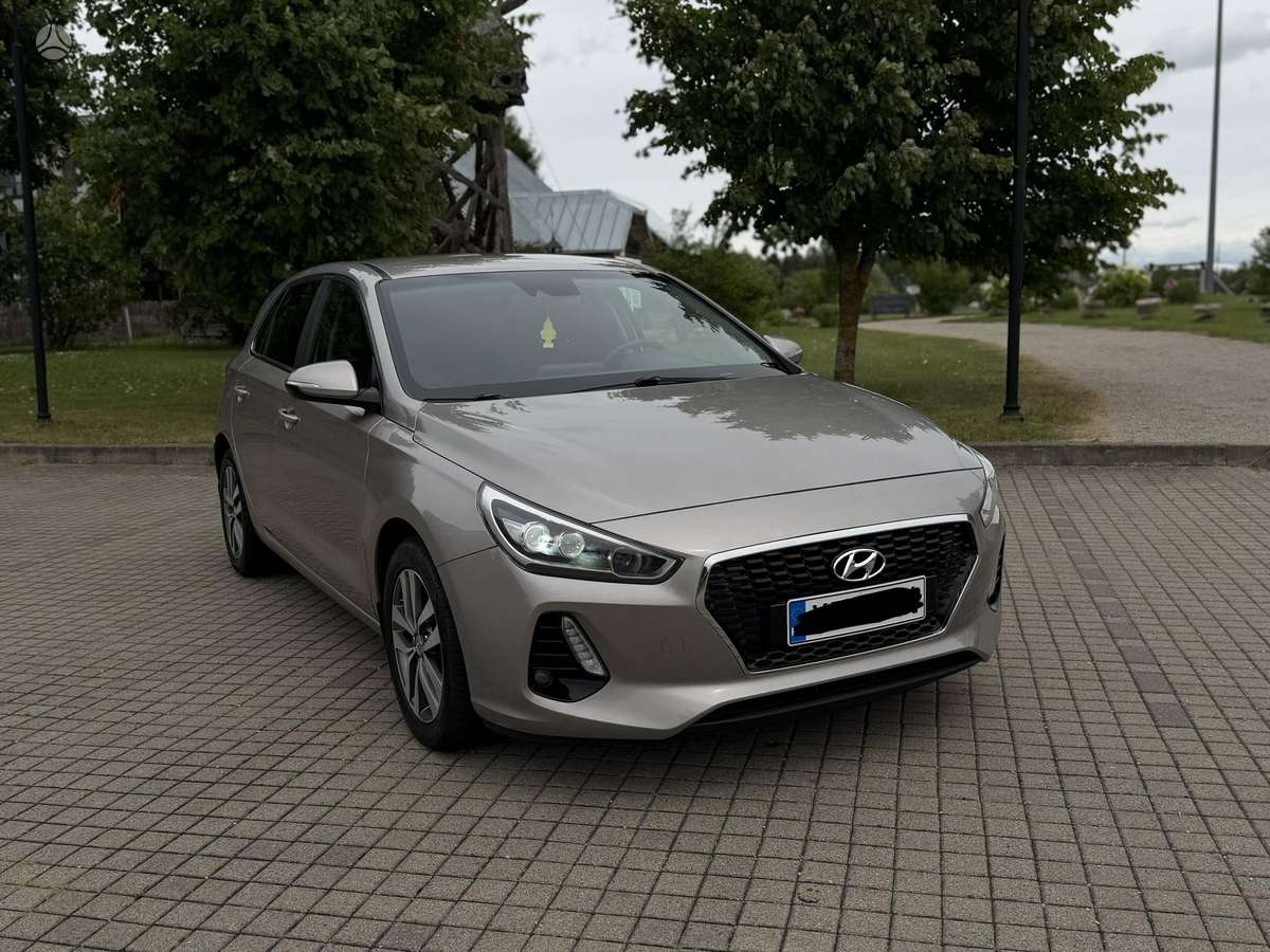 Hyundai i30, 1.6 l., hatchback