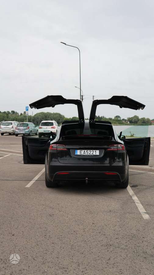 Tesla Model X, 75 kWh, off-road / crossover