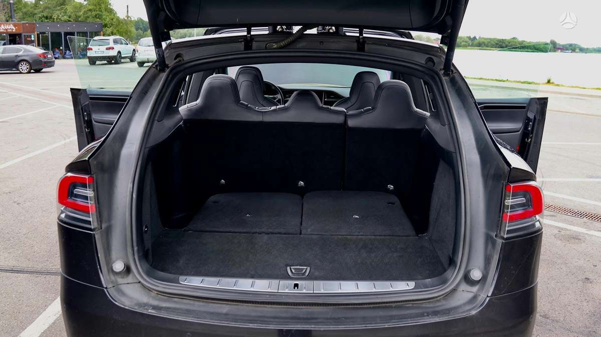 Tesla Model X, 75 kWh, off-road / crossover