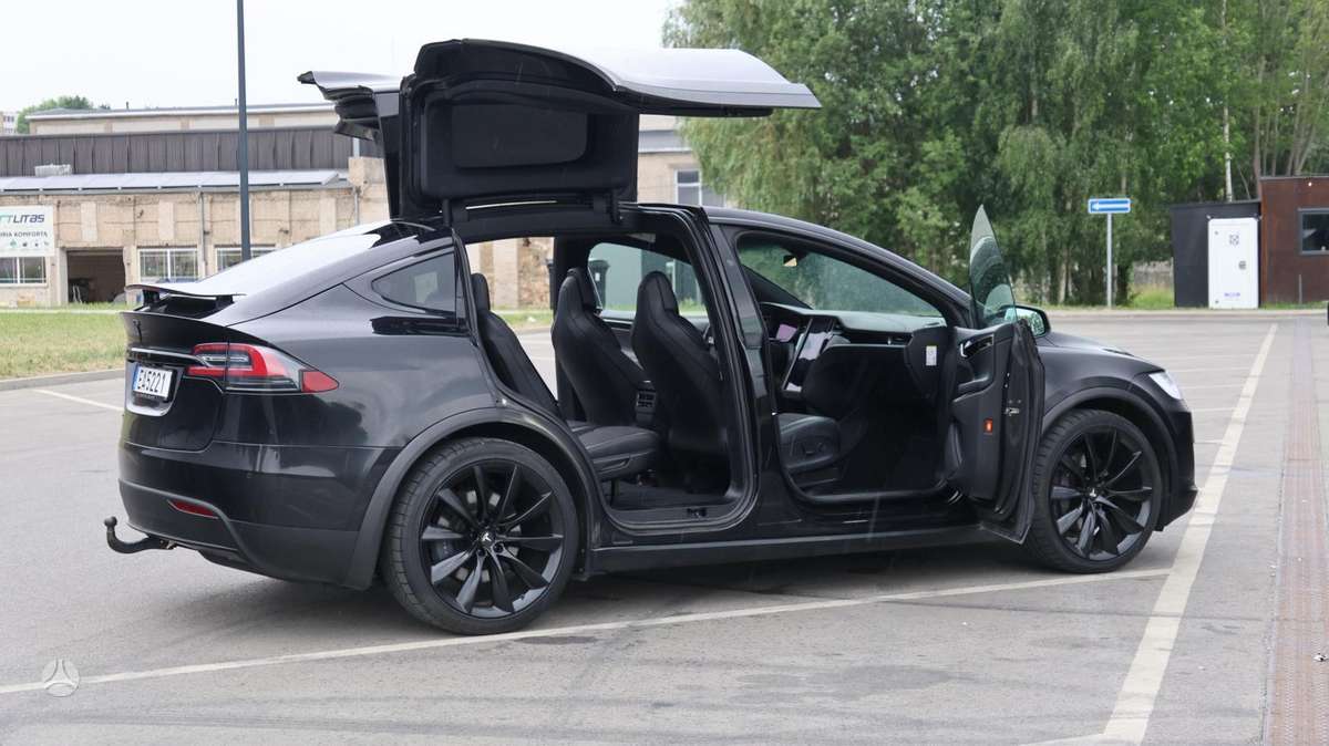 Tesla Model X, 75 kWh, off-road / crossover