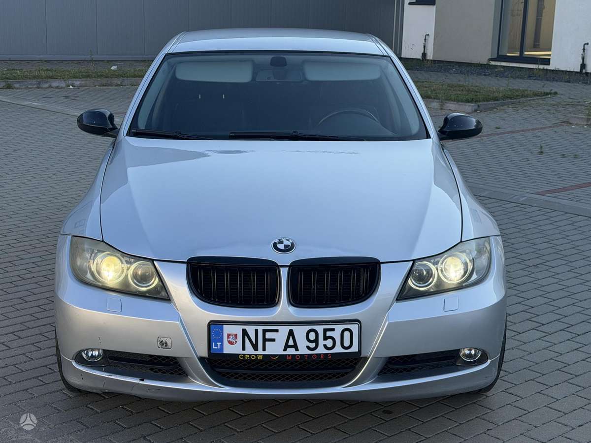 BMW 320, 2.0 l., Седан