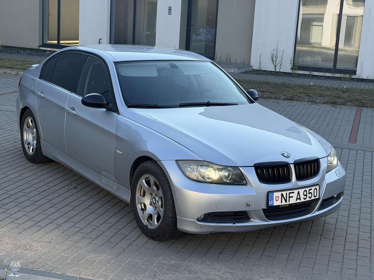 BMW 320, 2.0 l., Седан