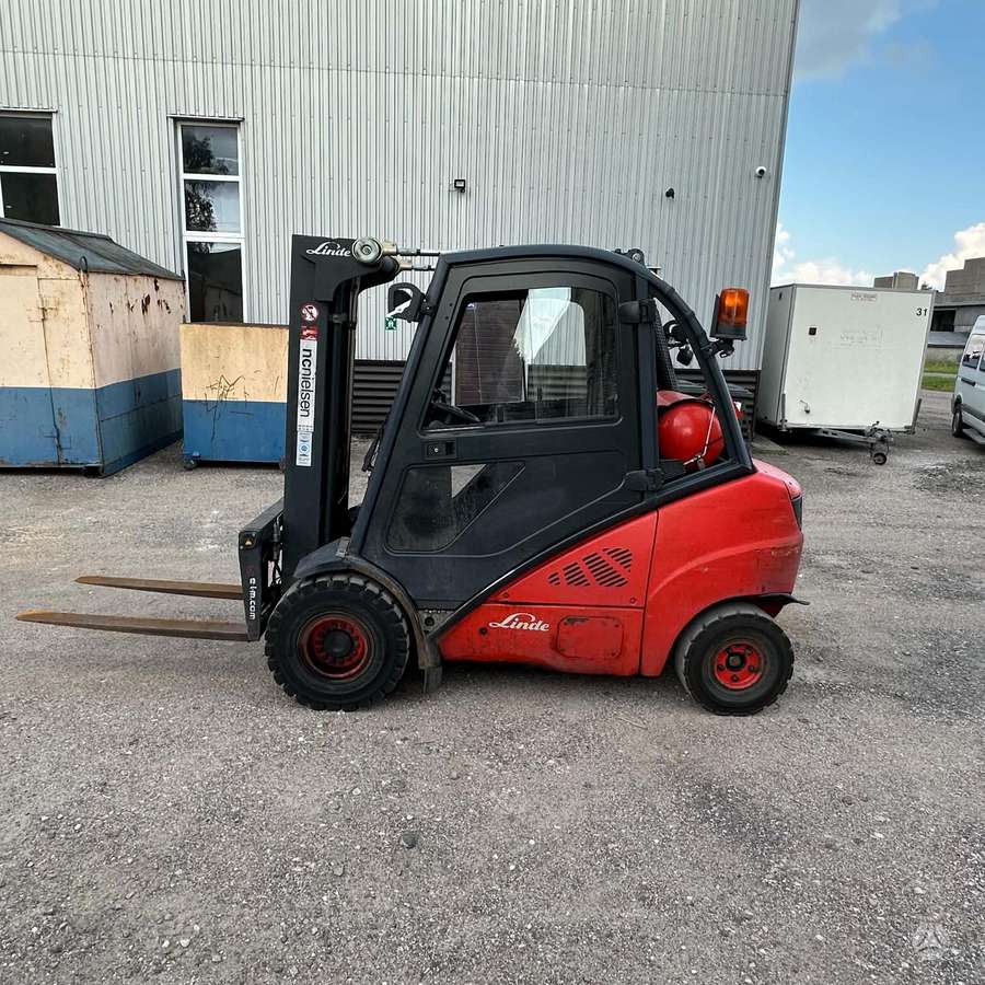 Linde H-30T, forklifts