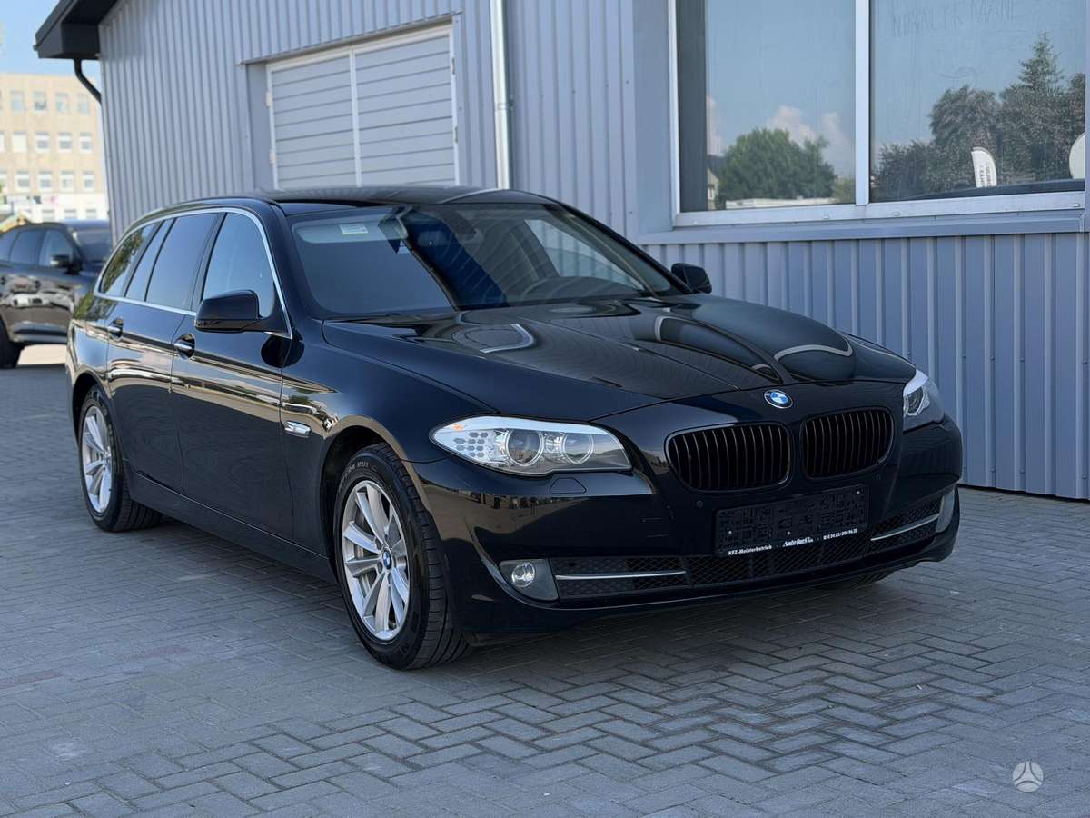 BMW 520, 2.0 l., wagon