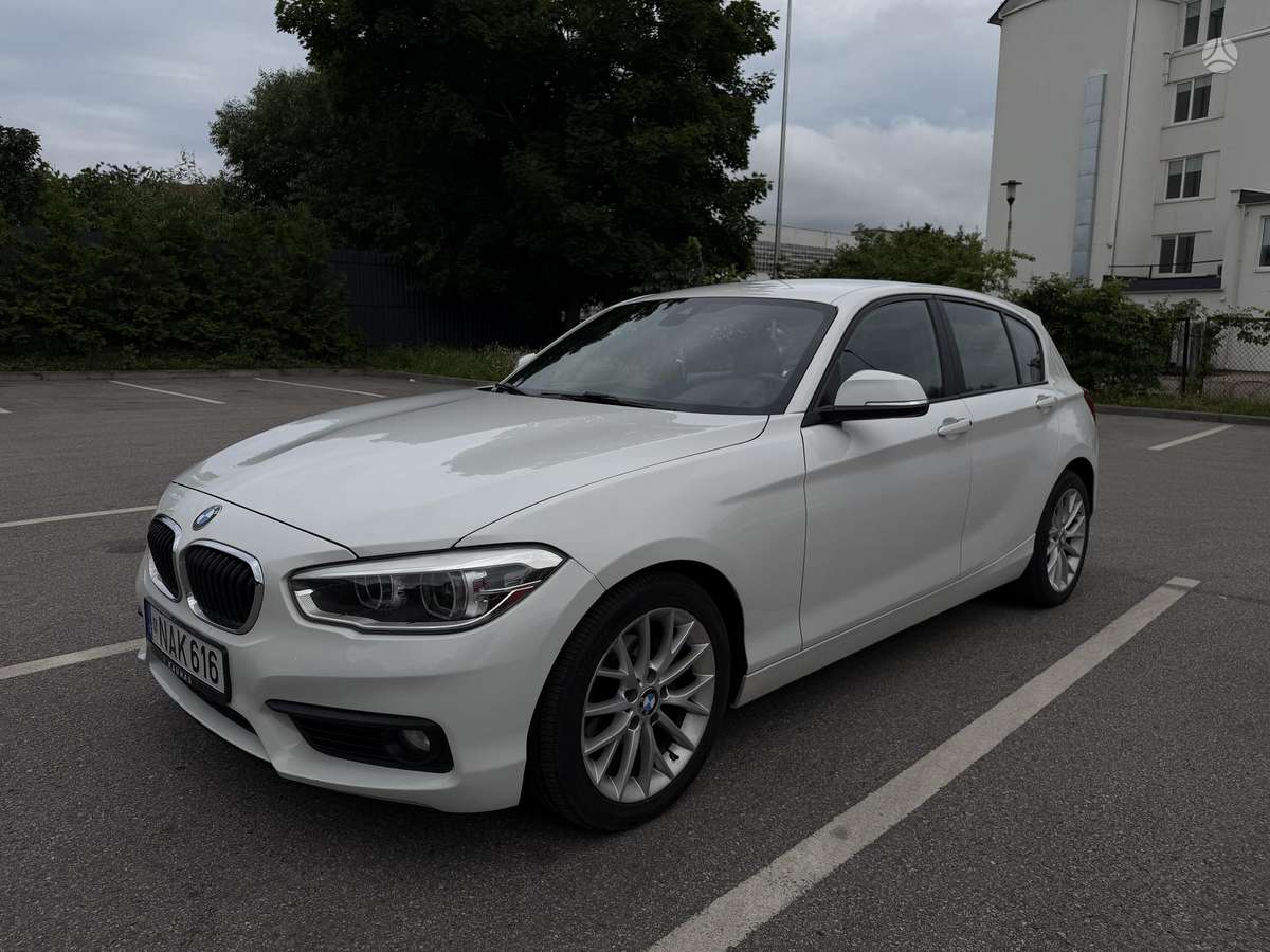 BMW 120, 2.0 l., hatchback