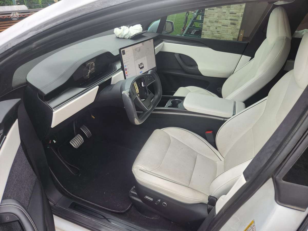 Tesla Model X, 100 kWh, off-road / crossover