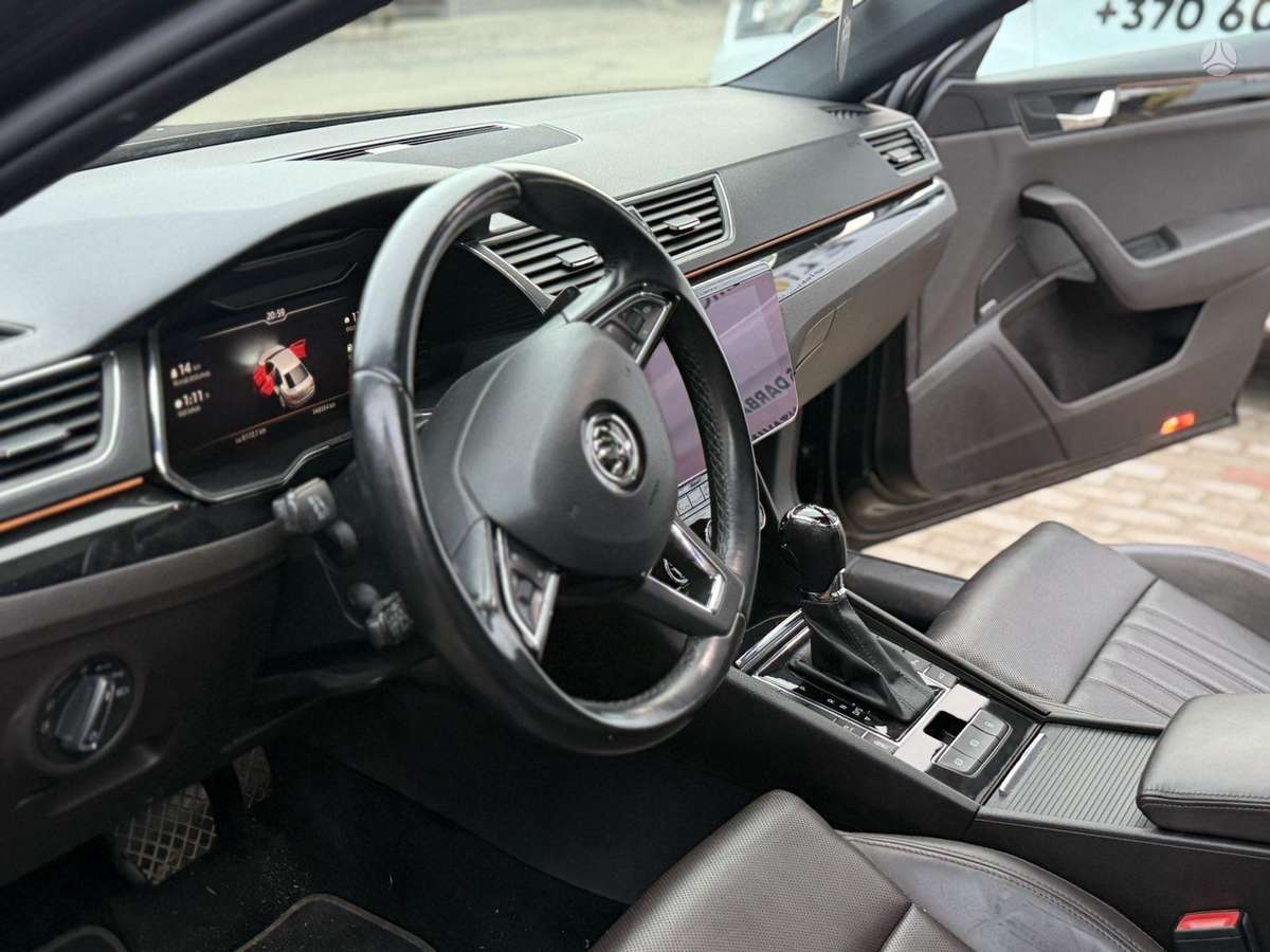 Skoda Superb, 2.0 l., Хэтчбек
