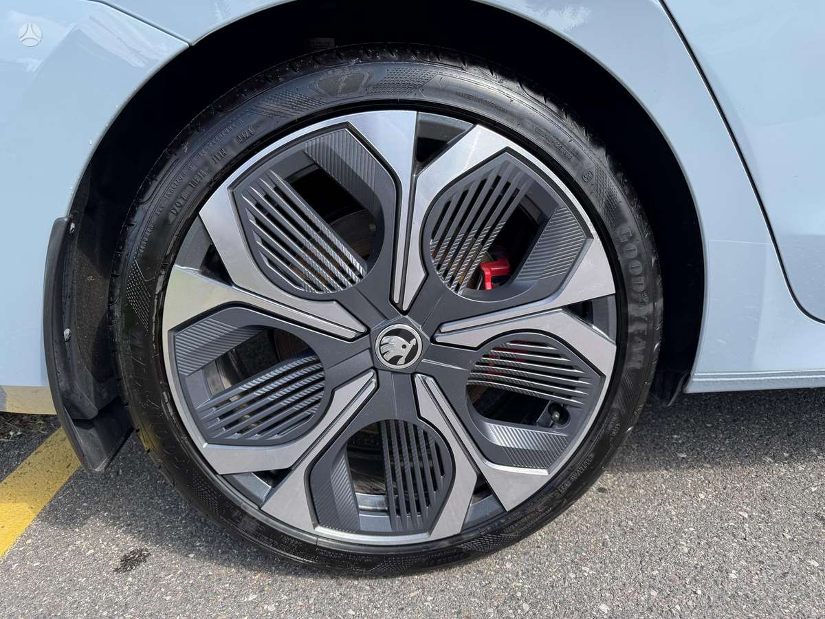 Skoda Octavia, 2.0 l., hatchback