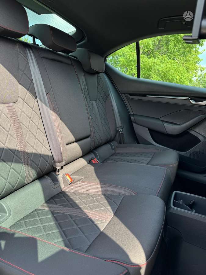 Skoda Octavia, 2.0 l., hatchback