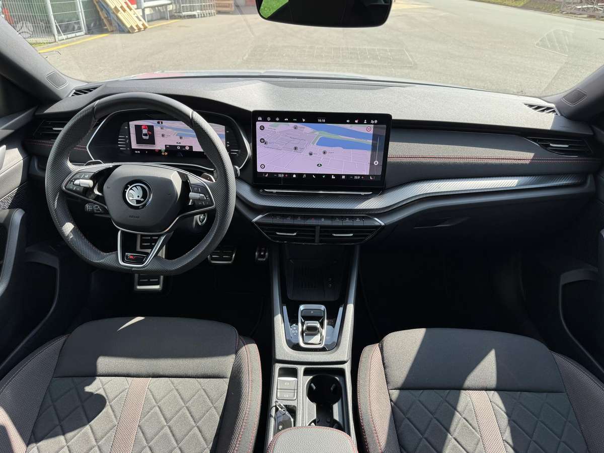 Skoda Octavia, 2.0 l., hatchback
