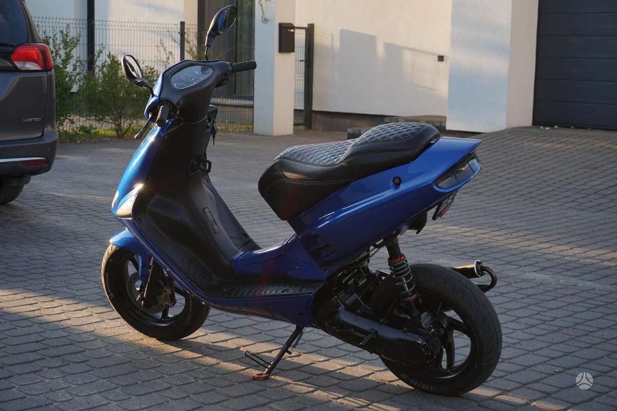 Aprilia SR 50cc, мотороллеры / мопеды