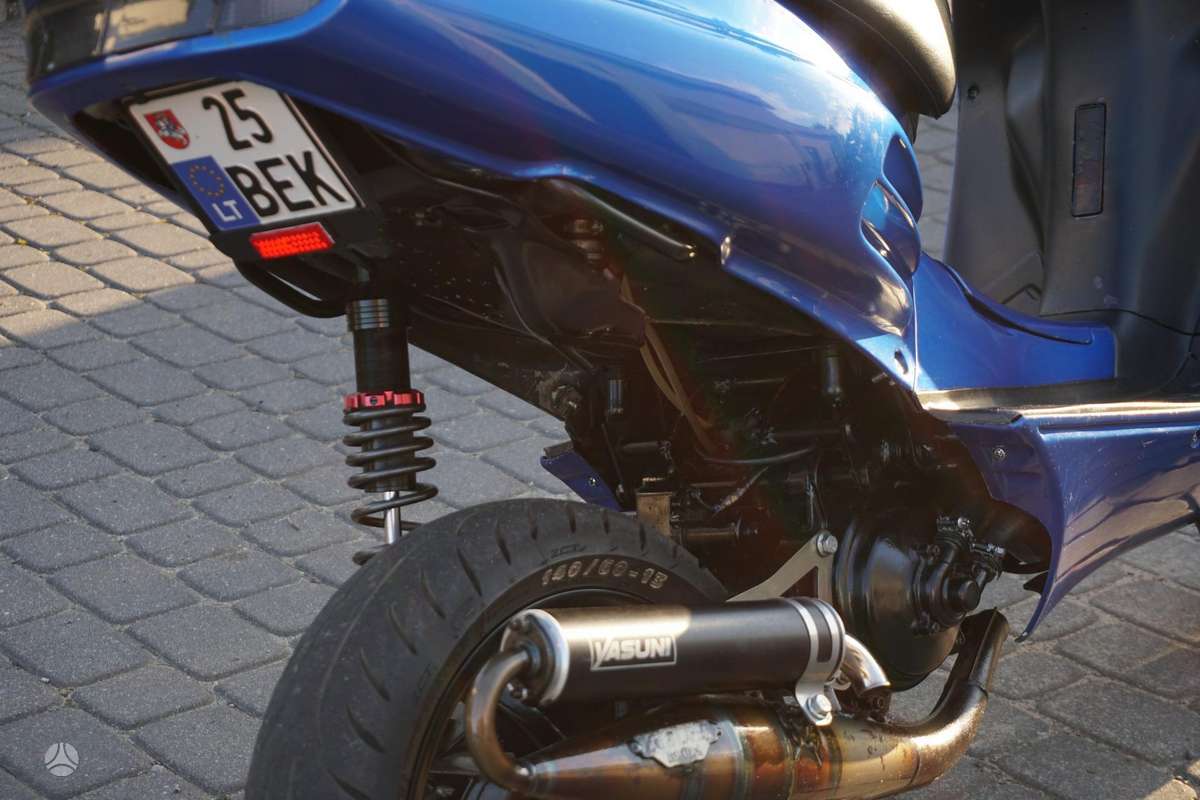 Aprilia SR 50cc, scooters / mopeds