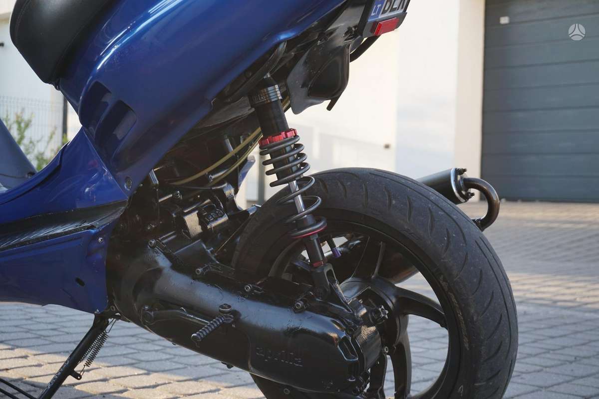 Aprilia SR 50cc, scooters / mopeds