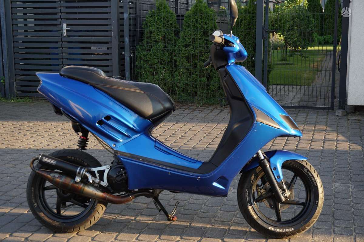 Aprilia SR 50cc, scooters / mopeds