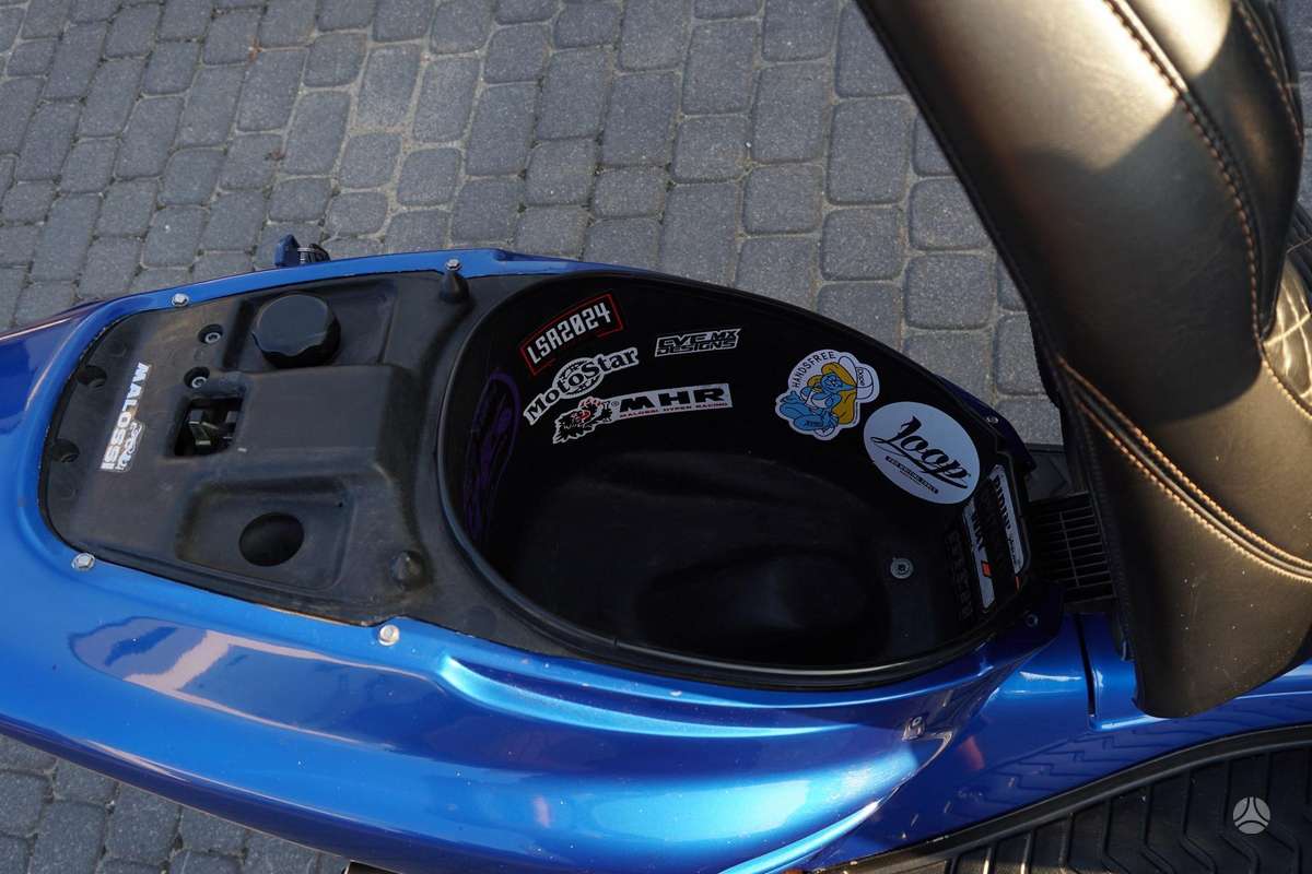 Aprilia SR 50cc, scooters / mopeds