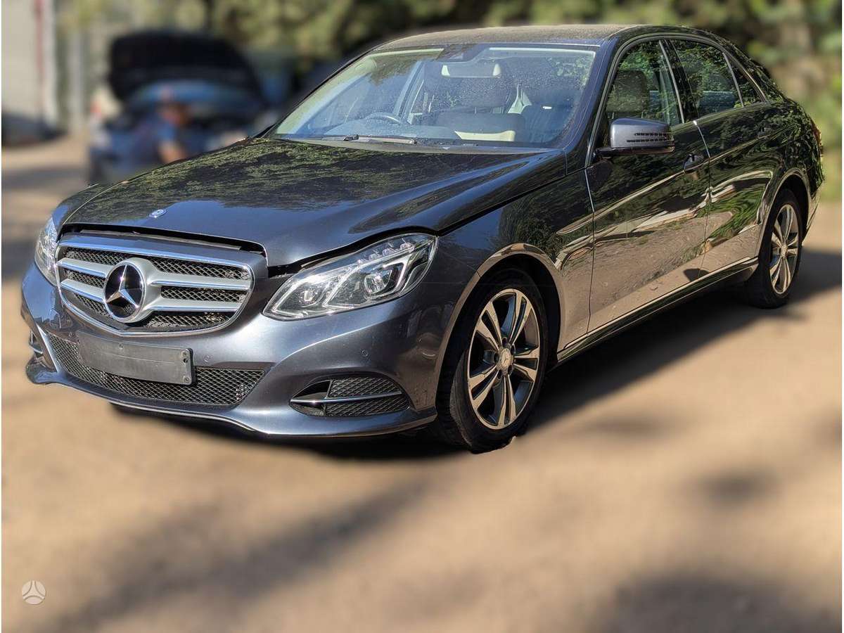 Mercedes-Benz E klasė двигатель