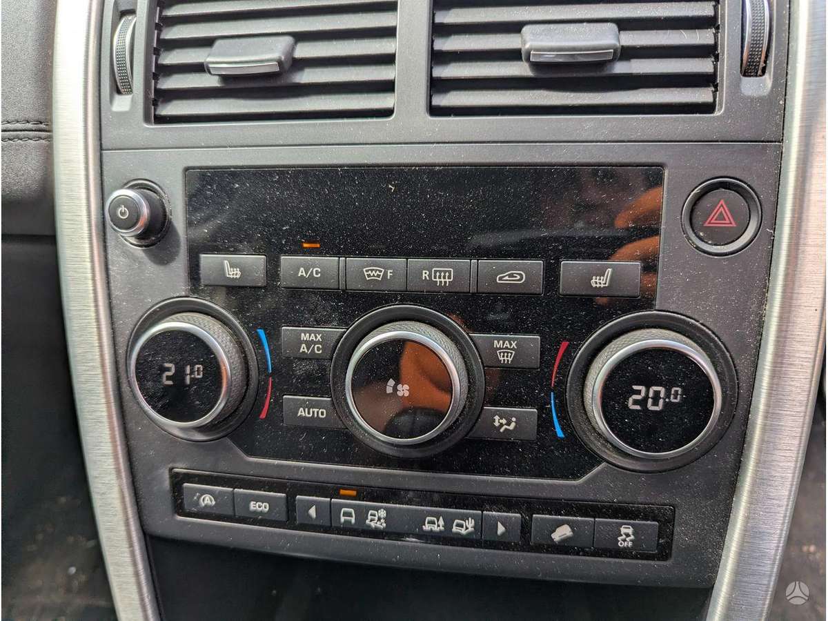 Land Rover Discovery Sport engine