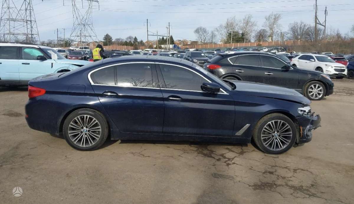BMW 530, 2.0 l., Седан