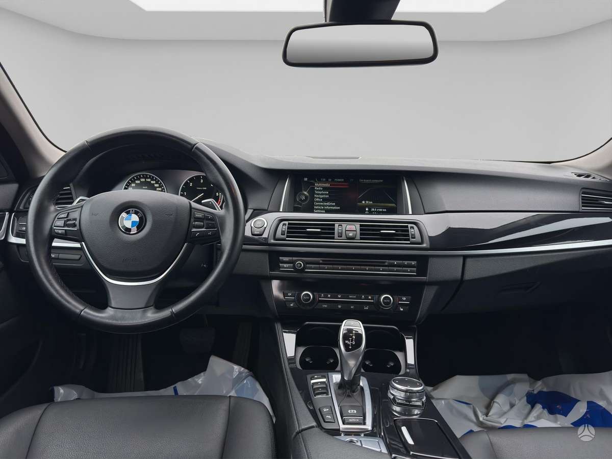 BMW 525, 2.0 l., Универсал