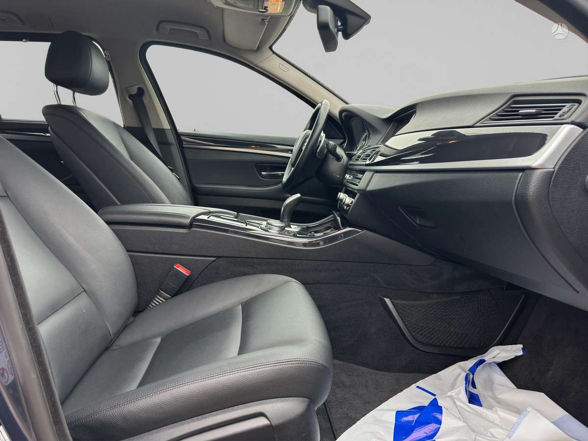 BMW 525, 2.0 l., Универсал
