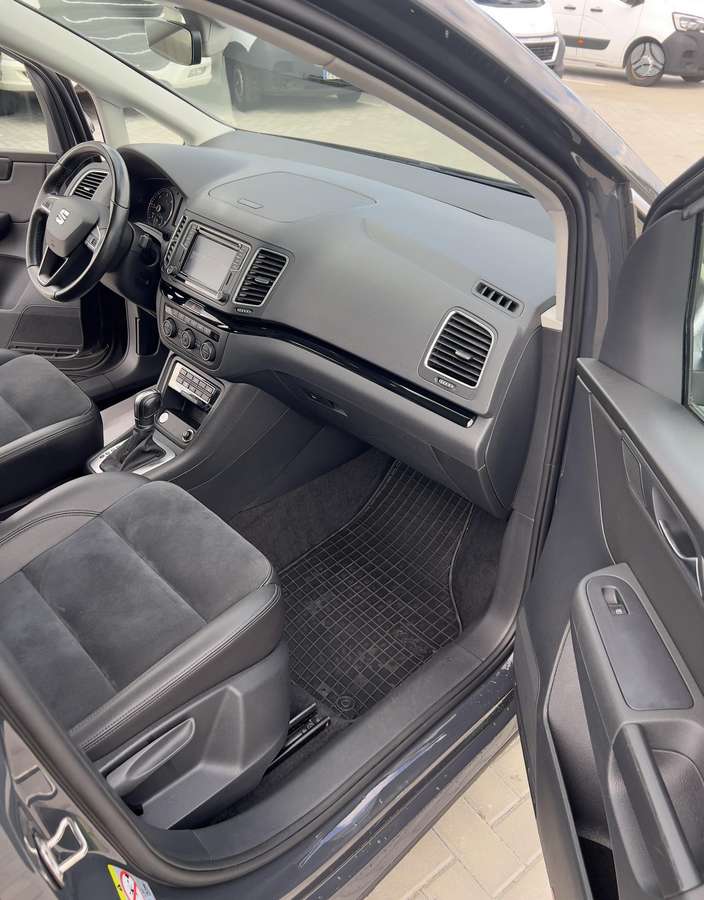 Seat Alhambra, 2.0 l., Минивэн