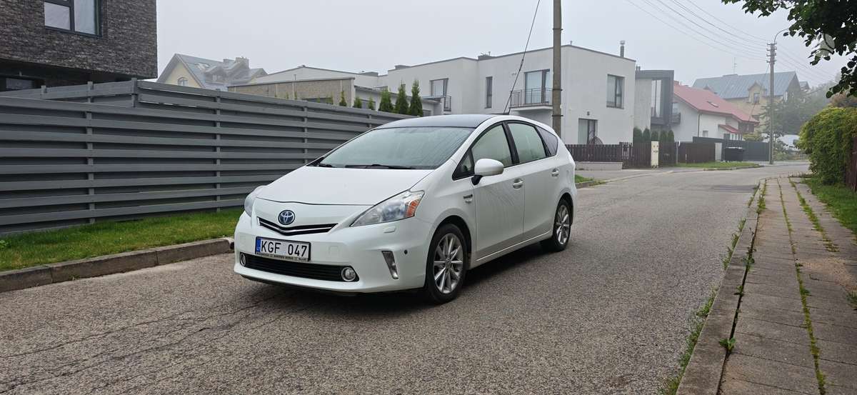 Toyota Prius+ - 3