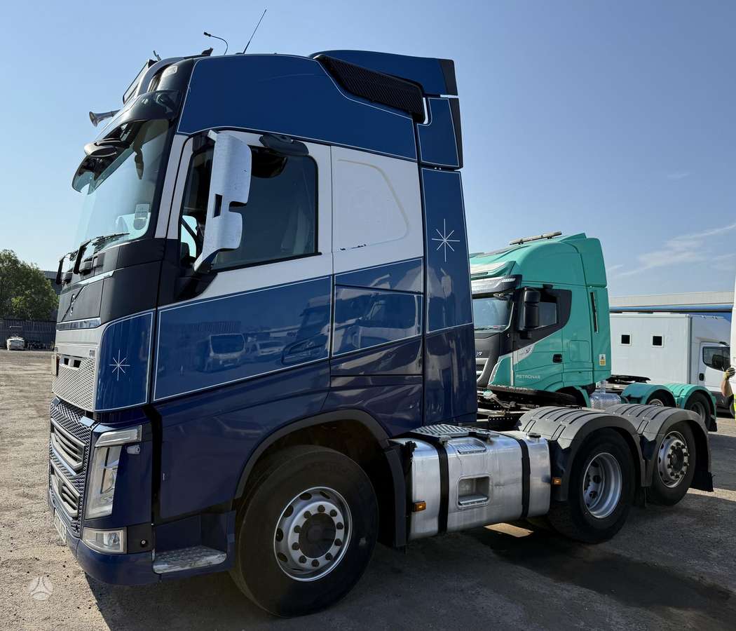 Volvo Fh500, double sleeper