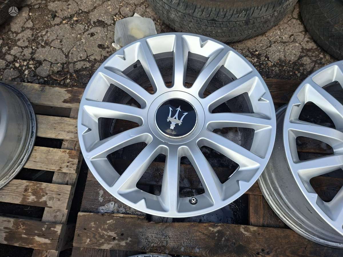 Maserati GHIBLI, легкосплавные , R18
