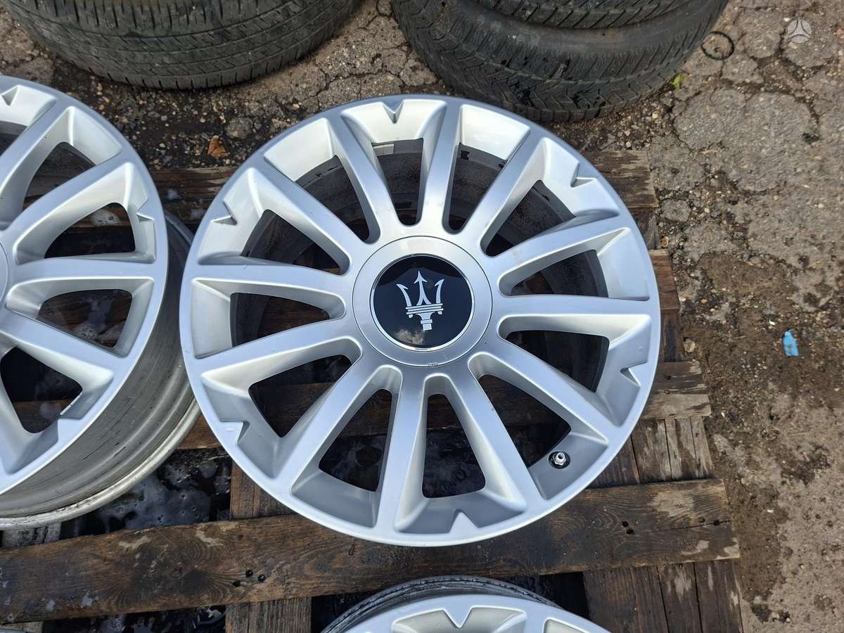 Maserati GHIBLI, легкосплавные , R18