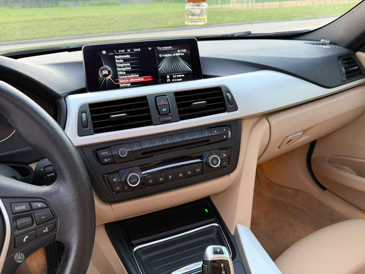 BMW 320, 2.0 l., wagon