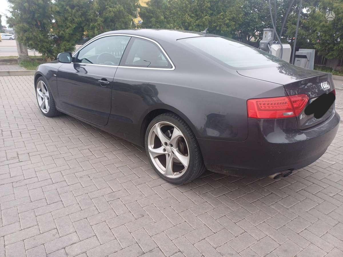 Audi A5, 2.0 l., coupe