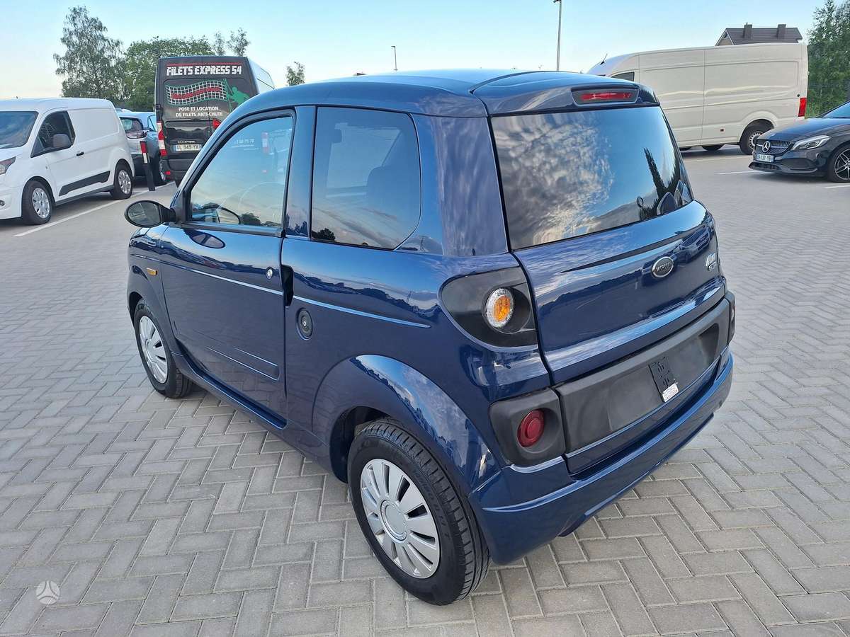 Microcar Mgo, 0.5 l., hatchback