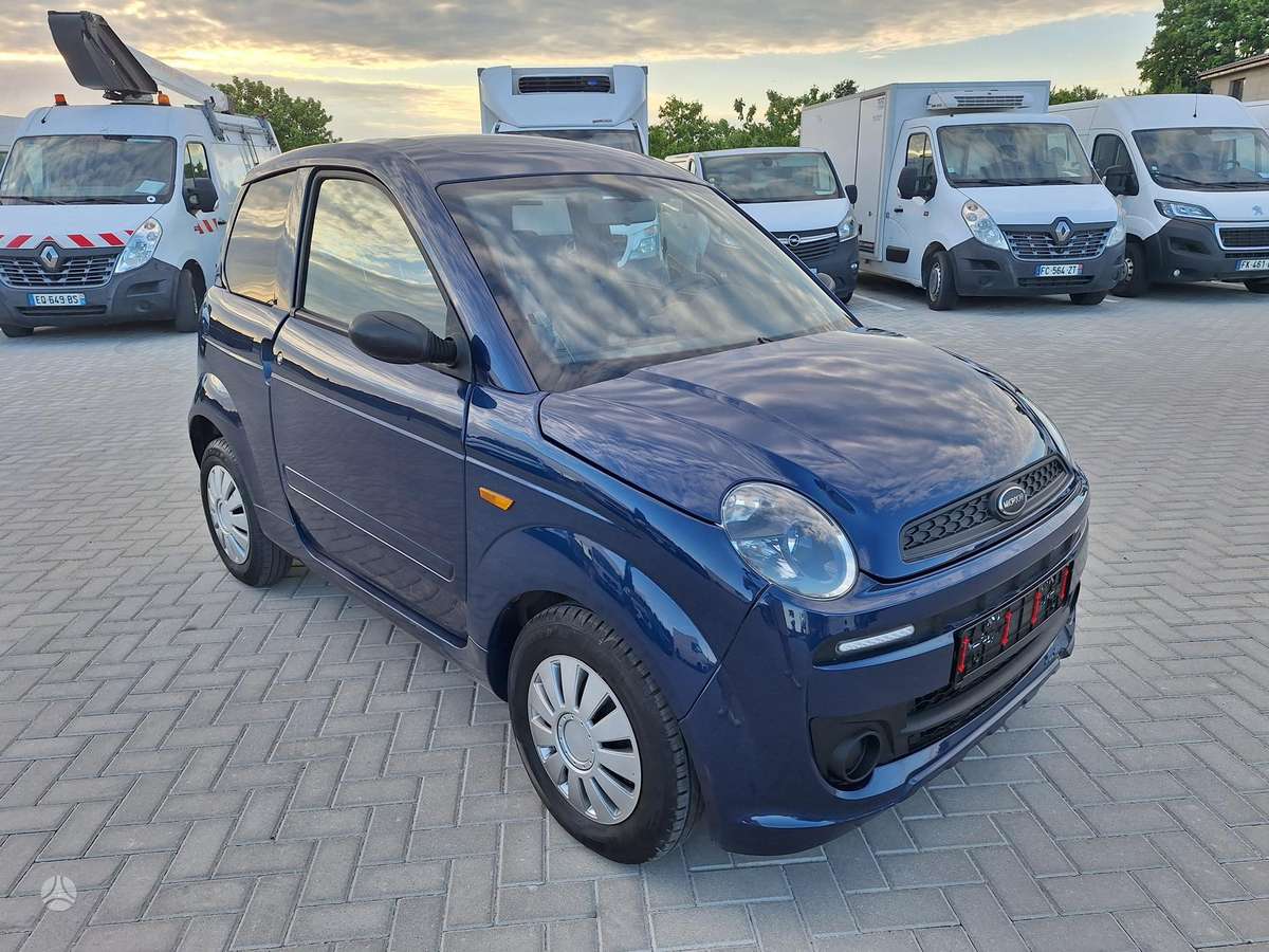 Microcar Mgo, 0.5 l., hatchback