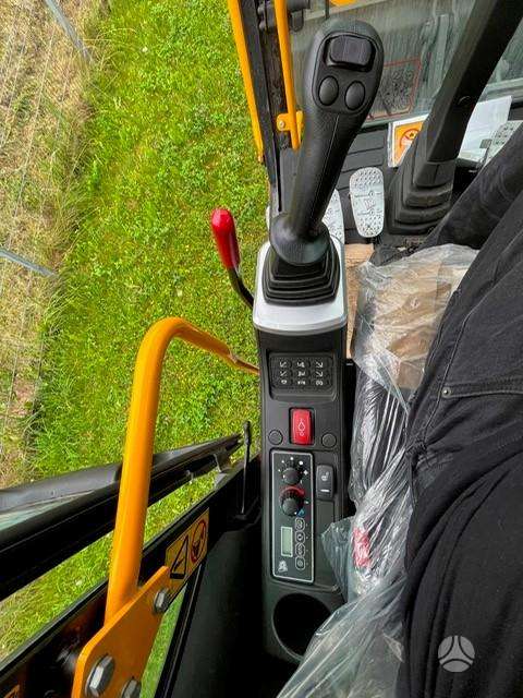 JCB JCB JS145W TAB, ekskavatoriai