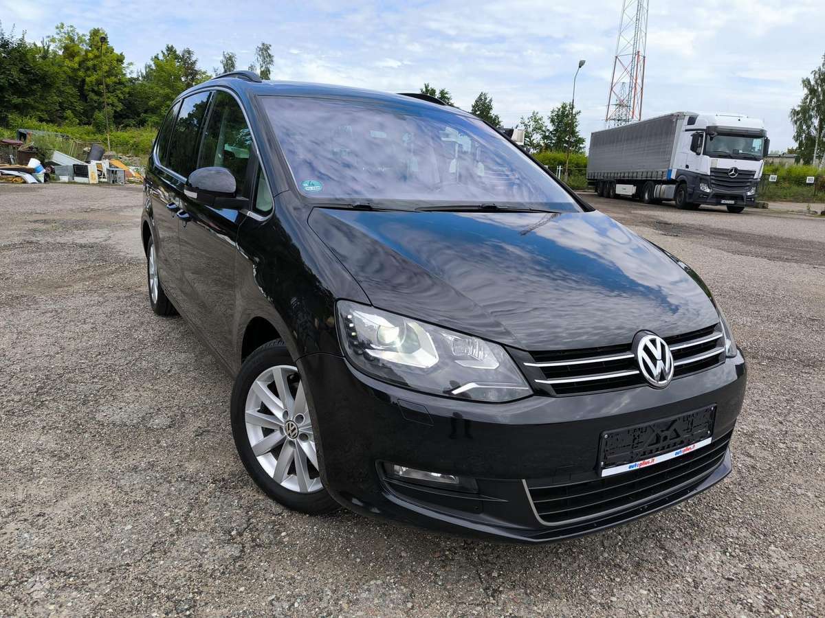 Volkswagen Sharan - 1