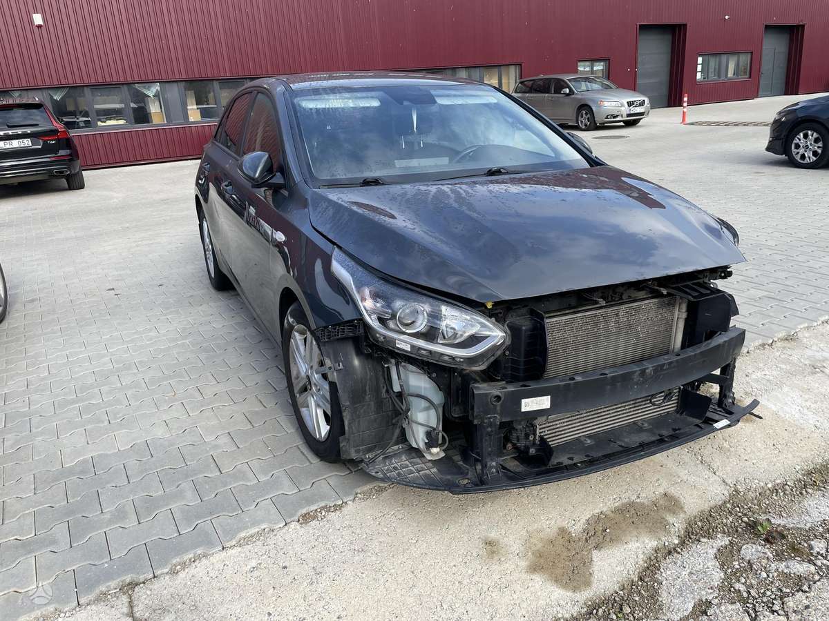 Kia Ceed, 1.0 l., Хэтчбек