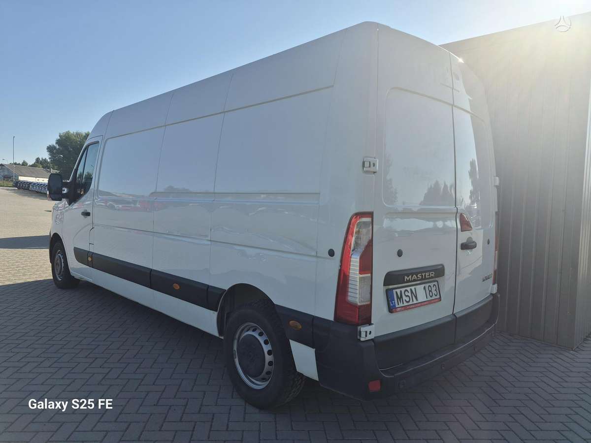 Renault Master, 2.3 l., Минивэн