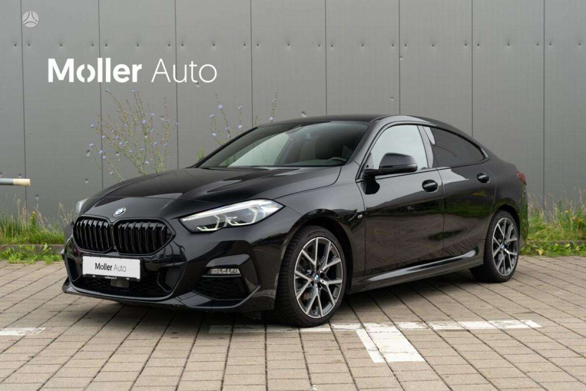 BMW 218, 1.5 l., Седан
