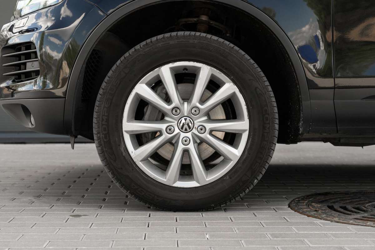 Volkswagen Touareg - 7