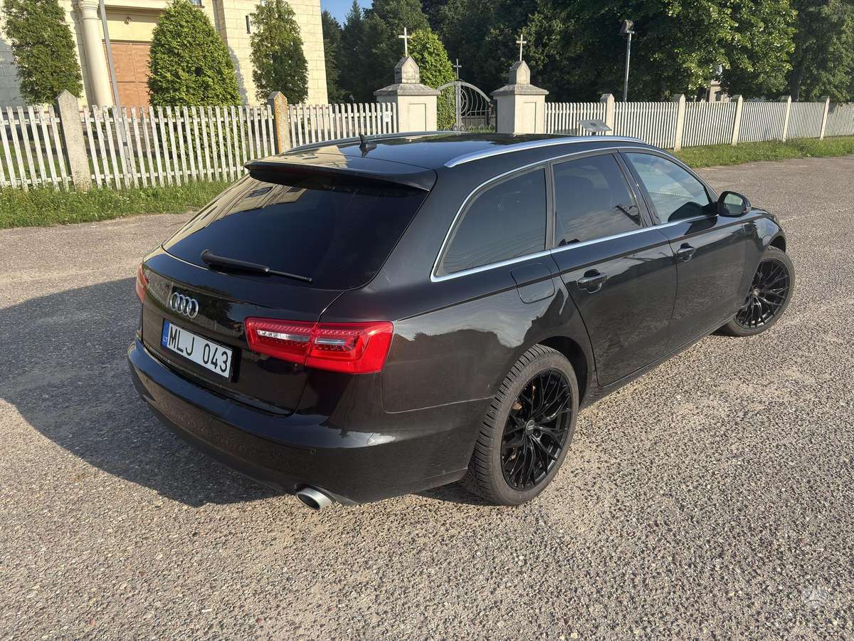 Audi A6, 3.0 l., universalas