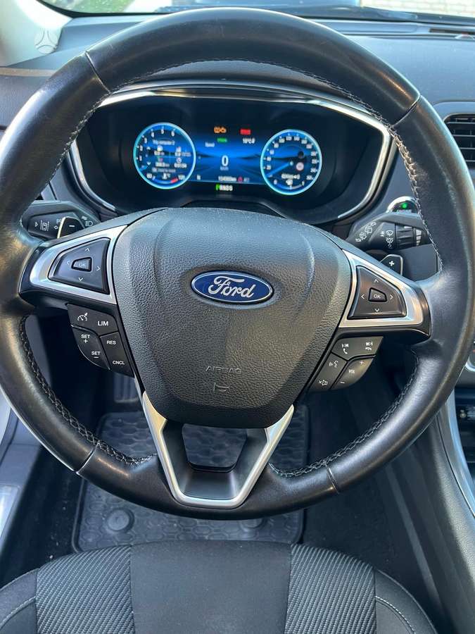 Ford Mondeo, 2.0 l., hatchback