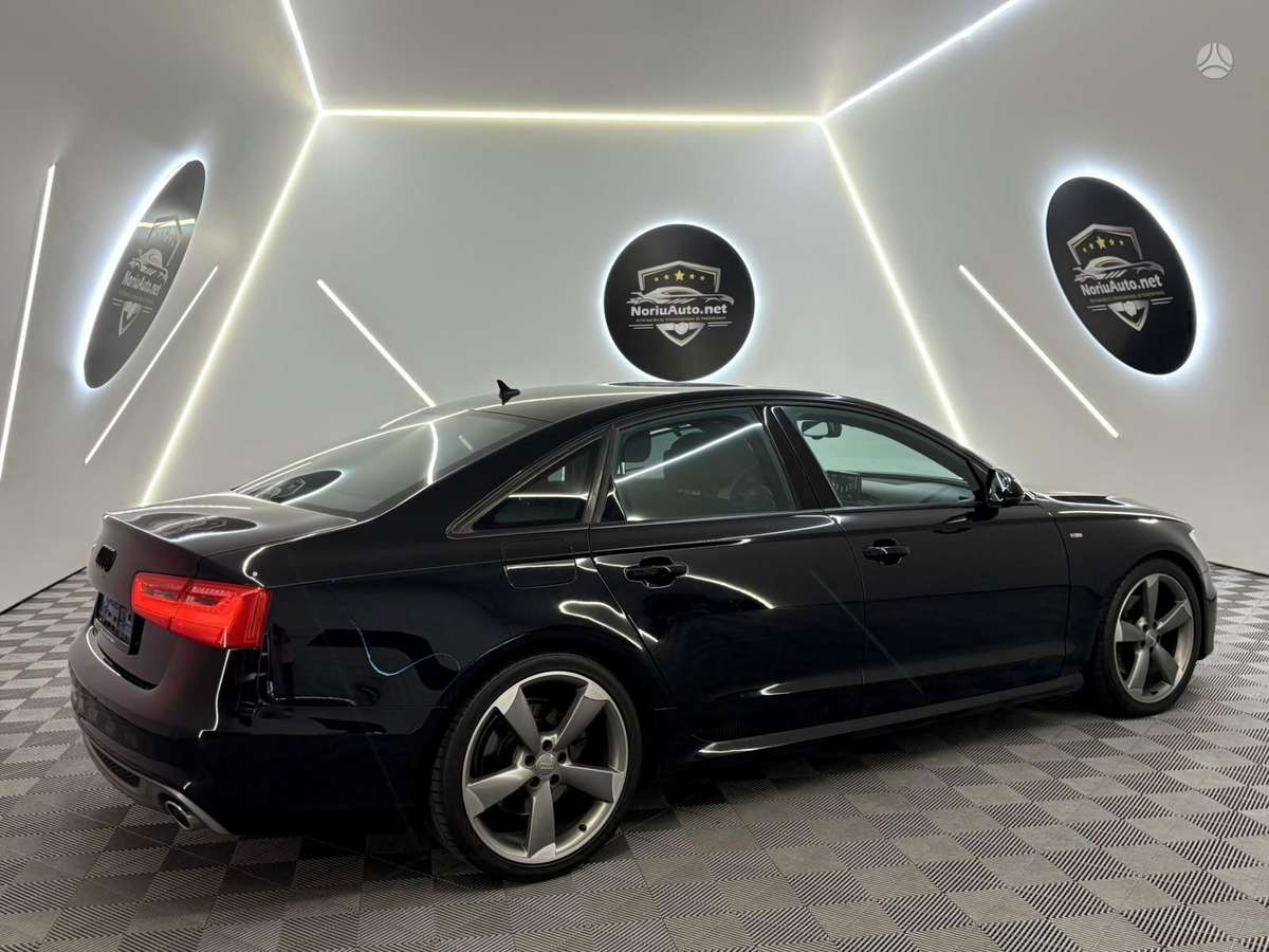 Audi A6, 3.0 l., saloon / sedan