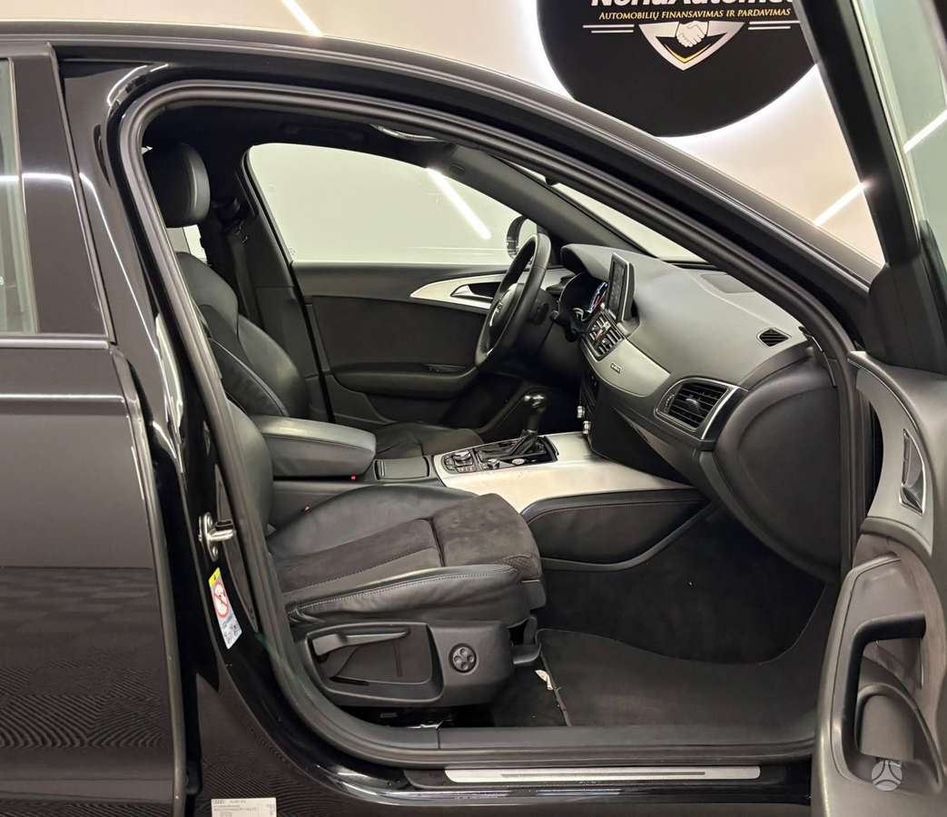 Audi A6, 3.0 l., saloon / sedan
