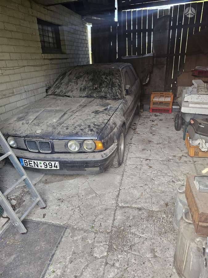 BMW 525, 2.5 l., wagon