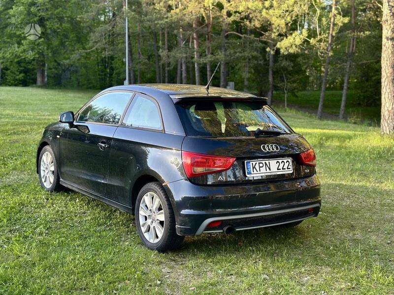 Audi A1, 1.6 l., hatchback