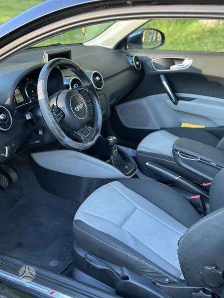 Audi A1, 1.6 l., Хэтчбек