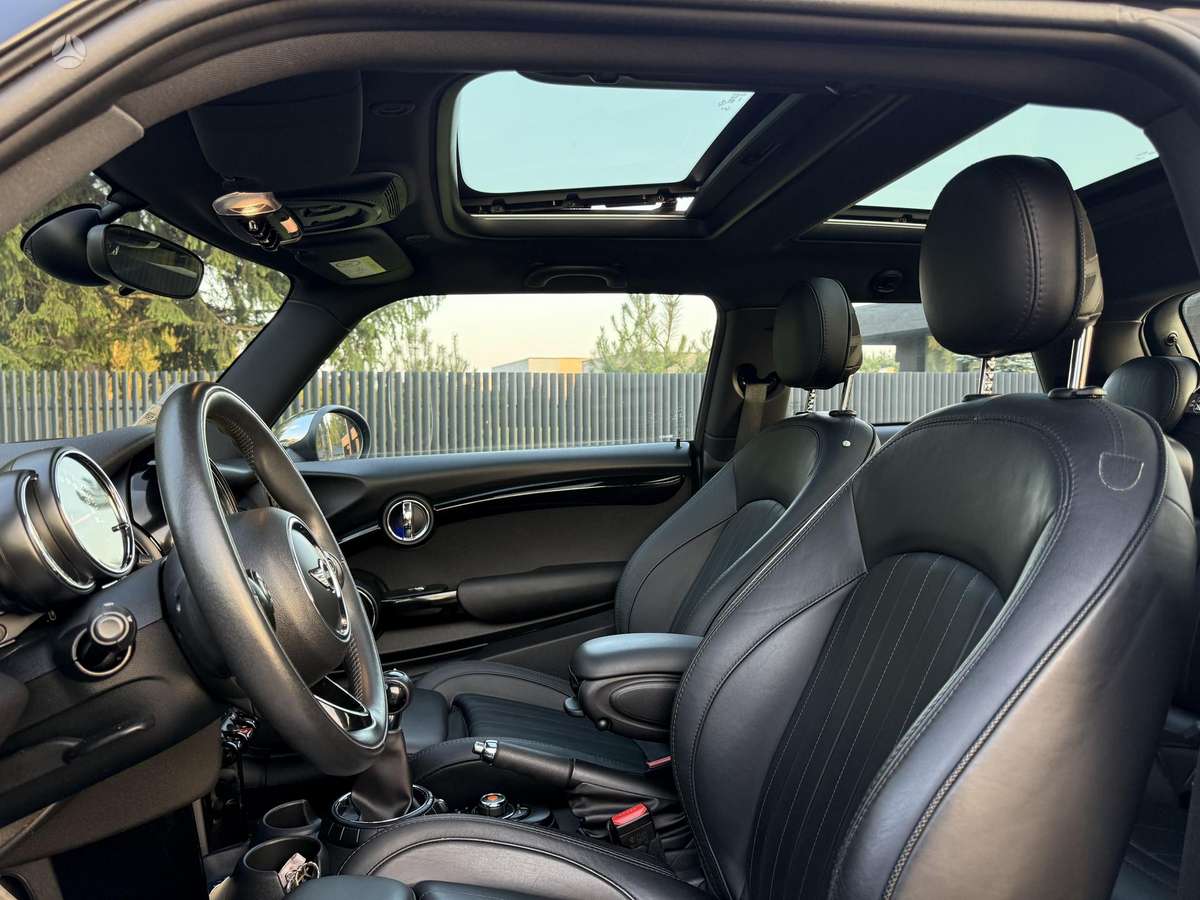 Mini Cooper SD, 2.0 l., hatchback
